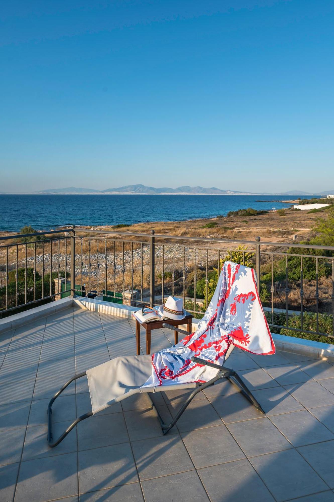 Marfaia - Villa By The Sea Agioi Bagian luar foto