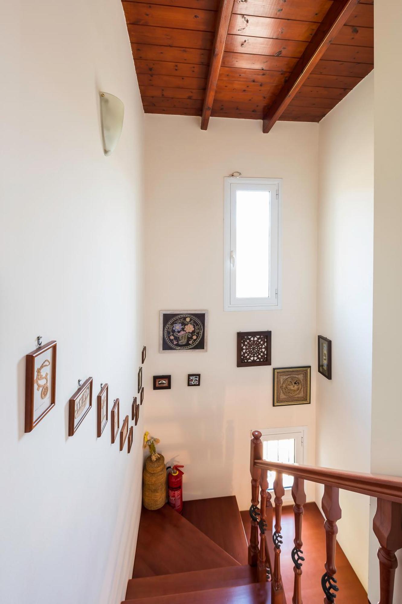 Marfaia - Villa By The Sea Agioi Bagian luar foto